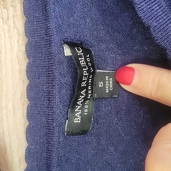 Banana Republic Navy Blue Merino Wool Sweater Size Small - Picture 4 of 5